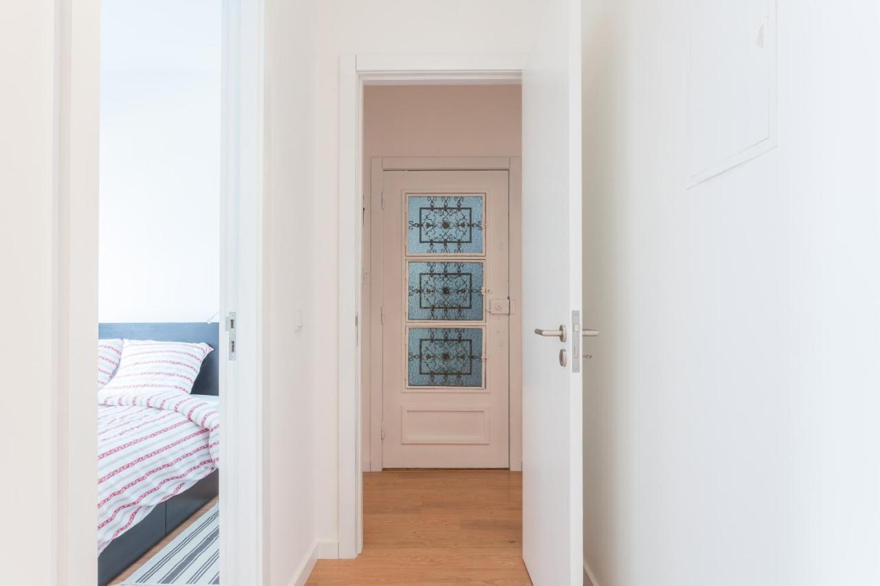Alves Da Veiga Apartments Porto Exterior photo
